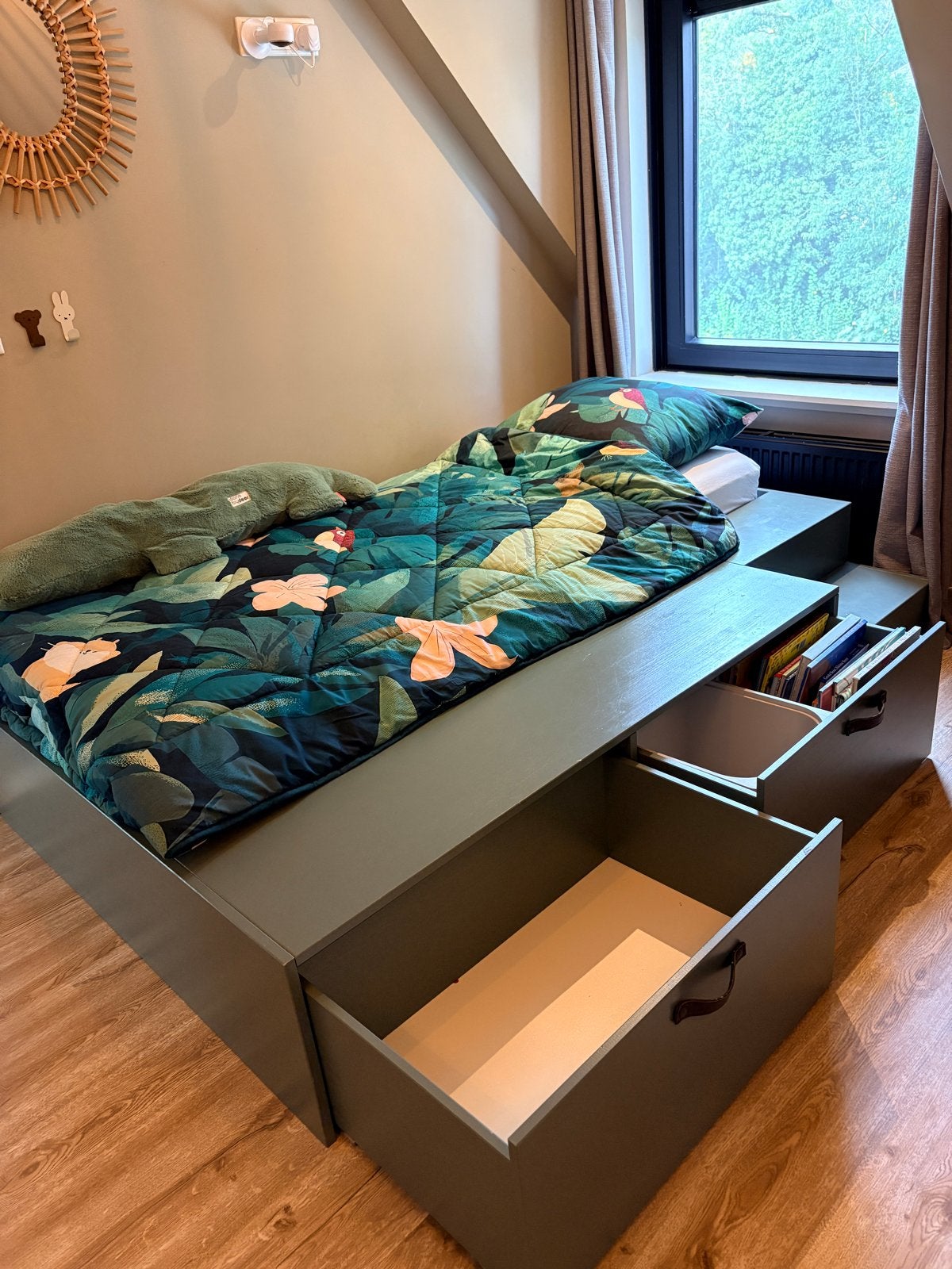 VT Wonen stage bed met lades, Ophalen, Eenpersoons, 140 cm, Zo goed als nieuw