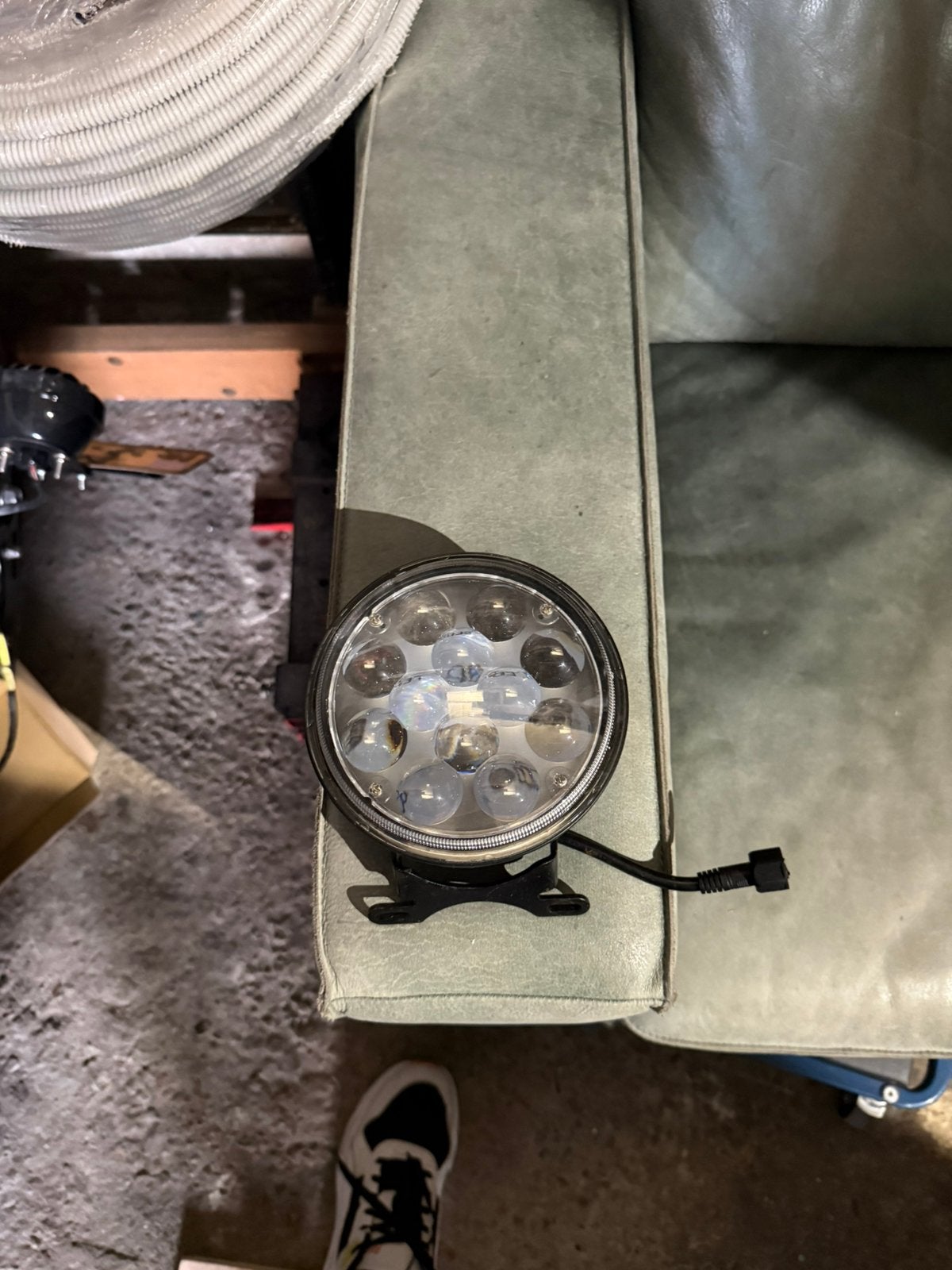 Knaap ams koplamp, Ophalen