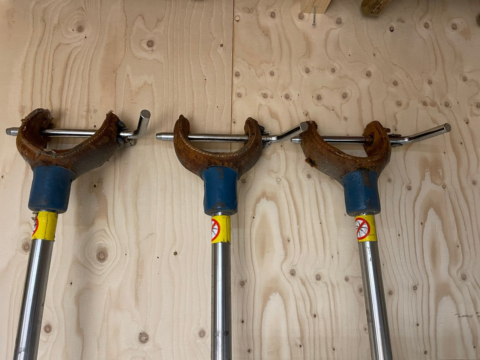 Vintage RVS rekstokken - 240cm totaal, 200cm tussen houders, Sport en Fitness, Ophalen, Gebruikt, Materiaal