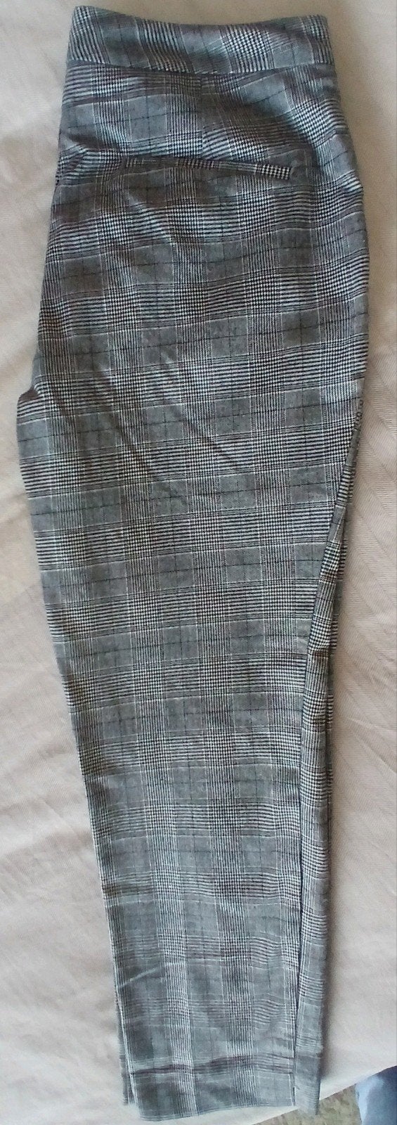 Capri broek met fijne ruit, ZARA mt 38, Maat 38/40 (M), Zara, Ophalen of Verzenden, Driekwart