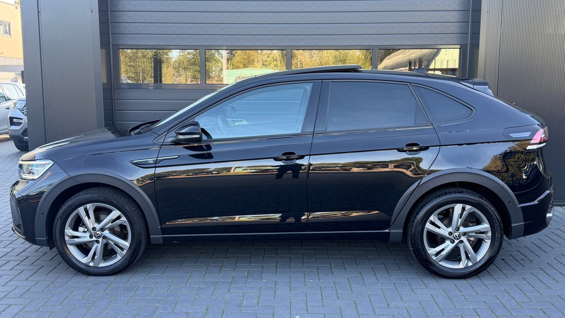 Volkswagen Taigo 1.0 TSI R-Line Pano|Carplay|Keyless|IQ, Auto's, Automaat, Gebruikt, Bedrijf, Taigo