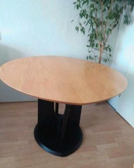 Leolux eettafel unieke object, Huis en Inrichting, Ophalen, Vijf personen of meer, Ovaal, 100 tot 150 cm