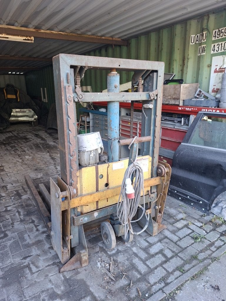 Mobiele autohefbrug, Ophalen, Gebruikt