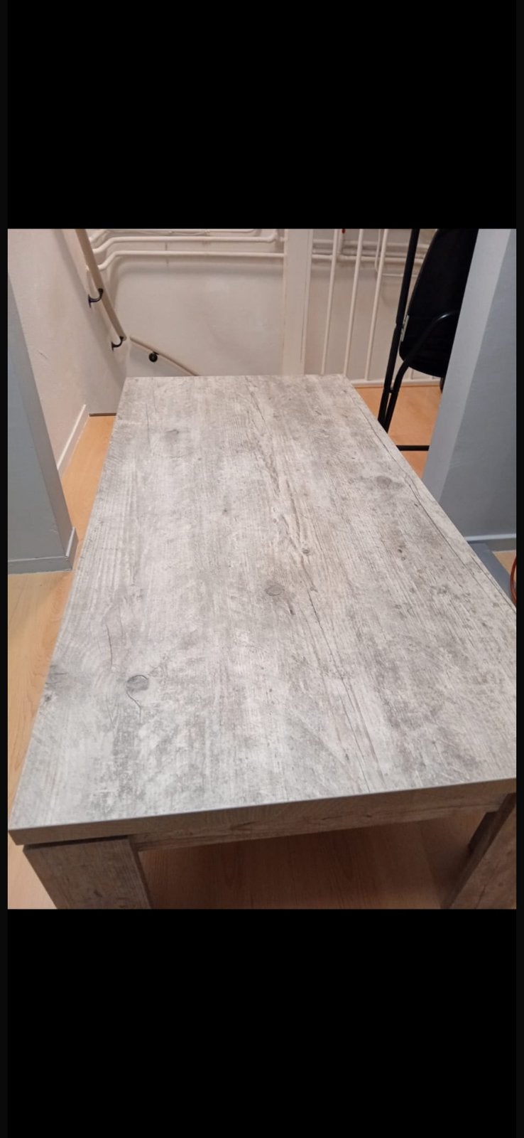 Salontafel te koop, Ophalen