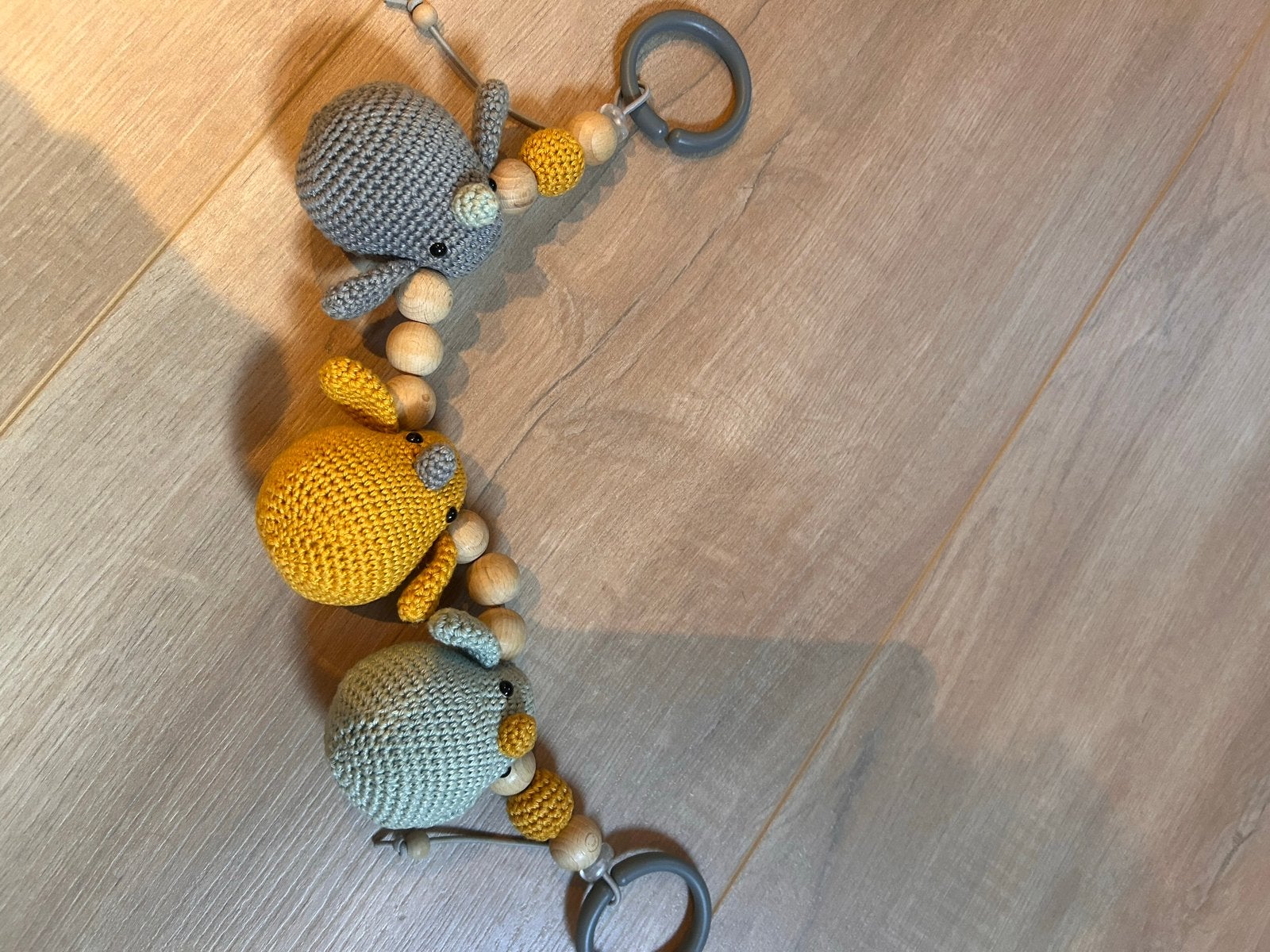 Gehaakte baby wagenhanger met vogeltjes, Ophalen of Verzenden, Zo goed als nieuw, Mobiel