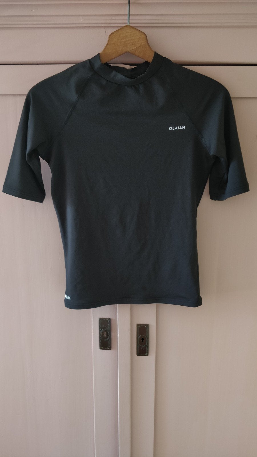 Zwart UV-shirt OLAIAN - Maat 15 jaar, Watersport en Boten, Watersportkleding, Kind, Olaian (Decathlon), Overige typen, Ophalen of Verzenden