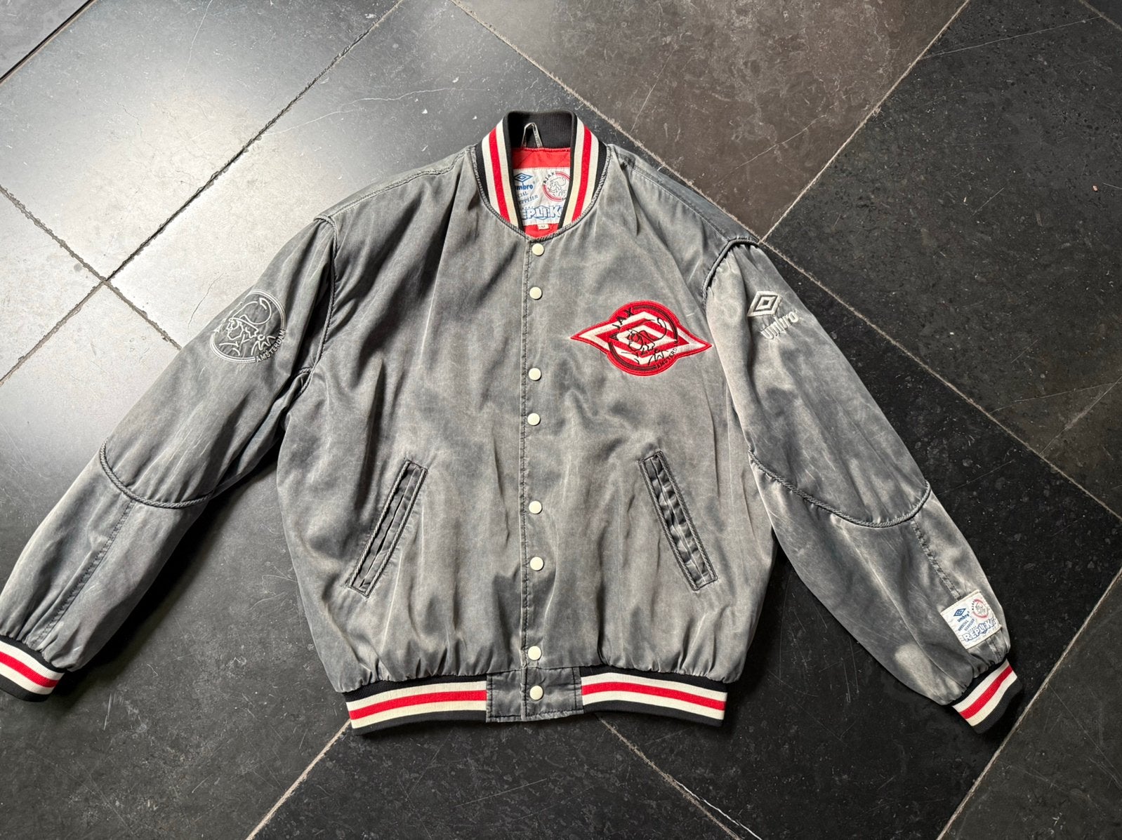 Vintage ajax bomberjack uit 1991 1992 in zeer goede staat, Ophalen of Verzenden, Gebruikt, Ajax, Shirt