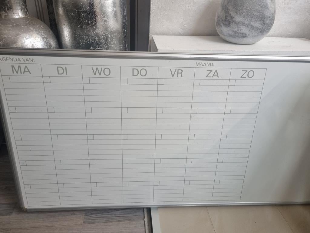 Maandplanner / planbord magnetisch, Ophalen, 60 tot 150 cm, Radiator, 30 tot 80 cm