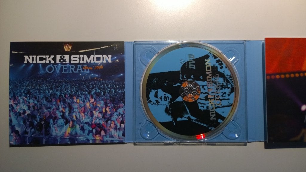 Nick & Simon - Overal Ahoy 2009 (CD + DVD), Ophalen of Verzenden, Zo goed als nieuw, Pop