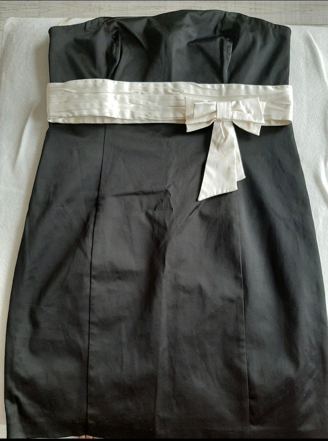 Chique Satijnen Cocktailjurk Zwart met Strik Maat 44, Zwart, Maat 42/44 (L), Ophalen of Verzenden, Steps