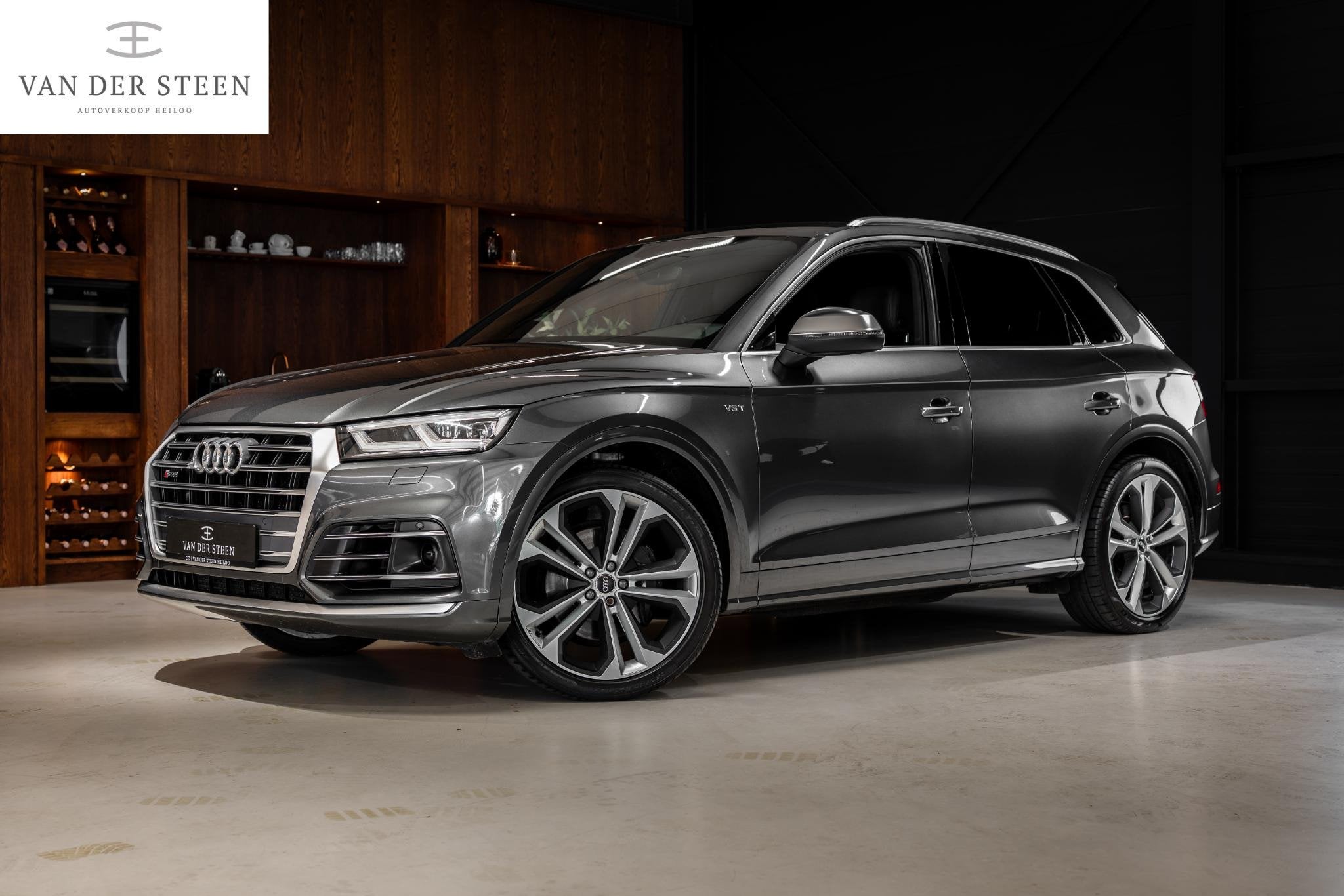 Audi SQ5 3.0 TFSI quattro Pro Line Plus Carbon | B&O | Memor, Auto's, Audi, Automaat, Automatische klimaatregeling, Stof, Gebruikt