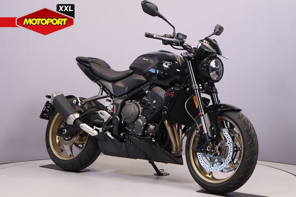 Triumph TRIDENT 800 (bj 2026), Motoren, Triumph Motocycles, Bedrijf, Triumph.Benelux@triumph.co.uk, De Droogmakerij 40A
1851 LX   Heiloo, NL