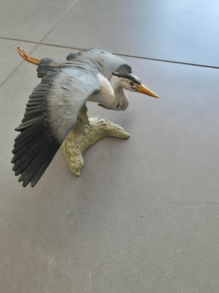 Antieke Goebel porceleinen Reiger nr. 38151, Verzamelen, Beelden en Beeldjes, Ophalen of Verzenden, Zo goed als nieuw, Dier