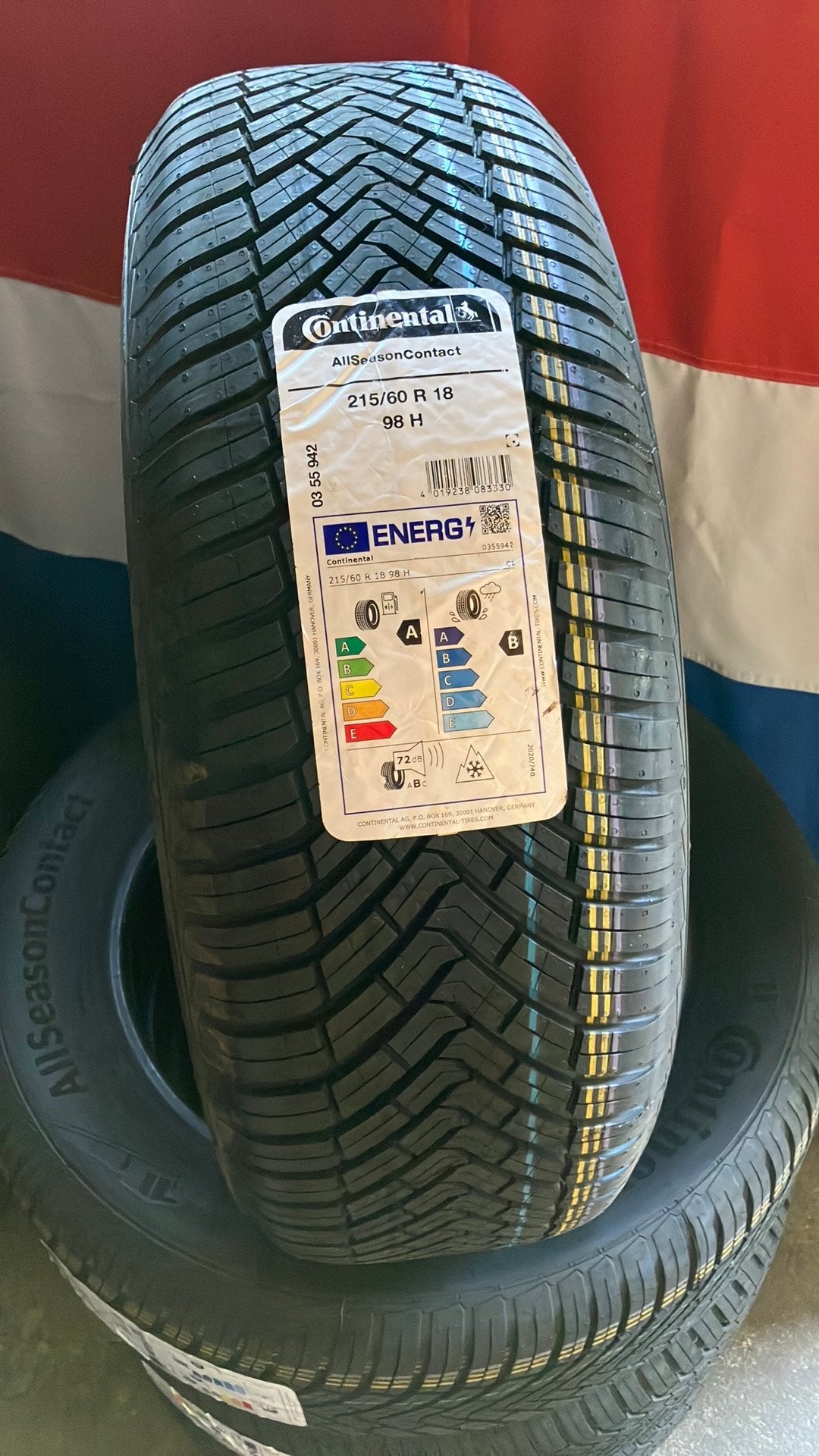 Nieuwe setjes allseason banden, Auto-onderdelen, Banden en Velgen, Ophalen, 18 inch, Nieuw, 205 mm