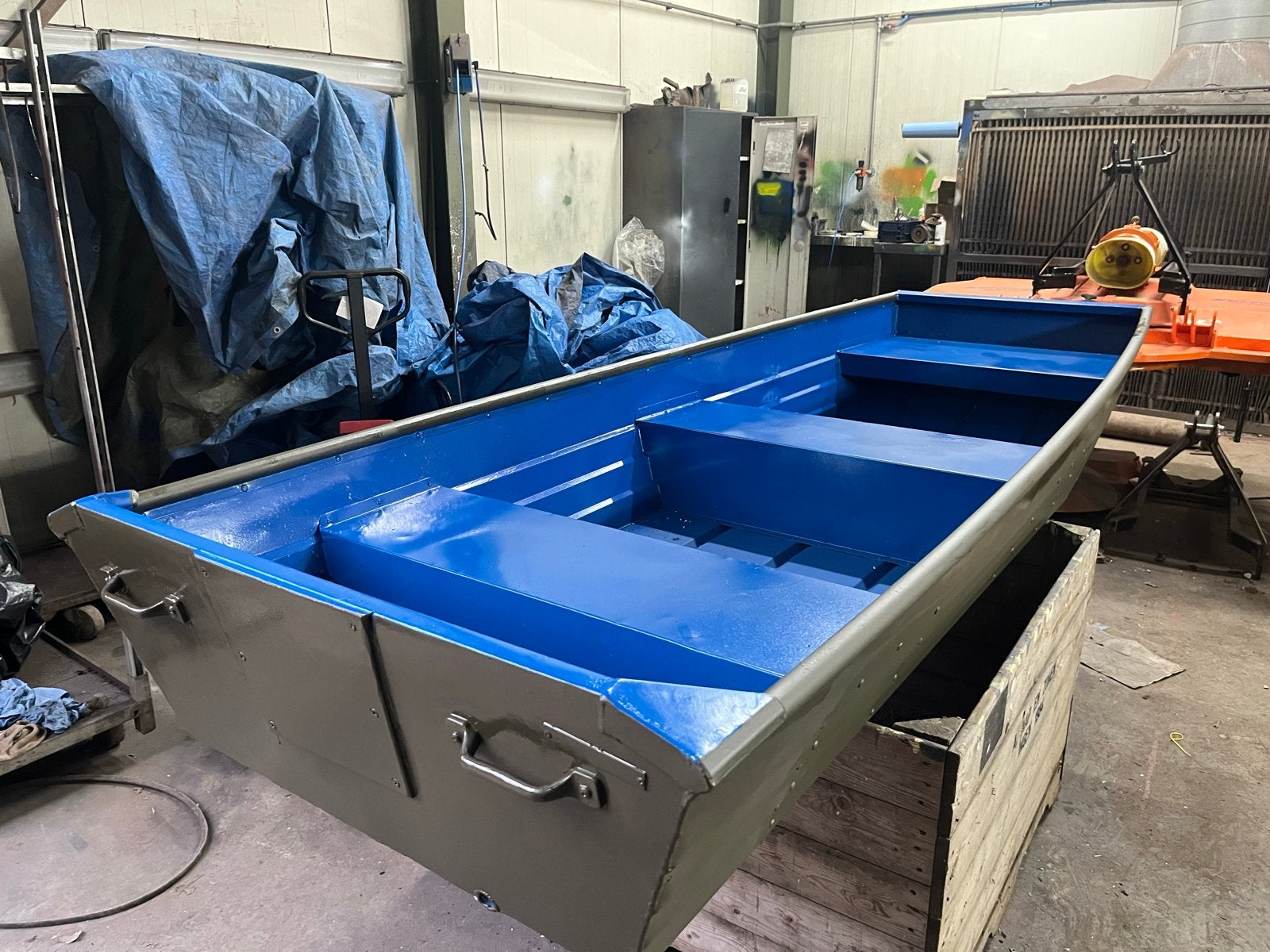 Robuuste Aluminium Visboot/Roeiboot - Nieuw Geverfd, Watersport en Boten, Ophalen, Geschikt voor motor, Aluminium, Zo goed als nieuw