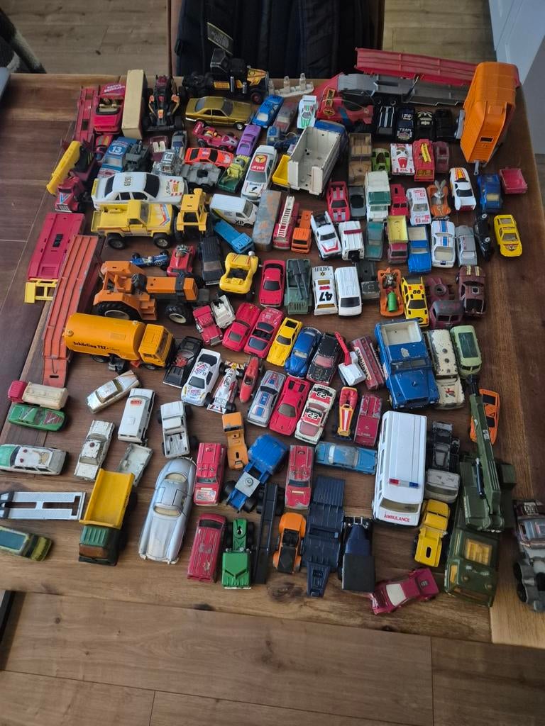 Verzameling speelgoedauto's corgi dinky toys, Ophalen of Verzenden, Gebruikt