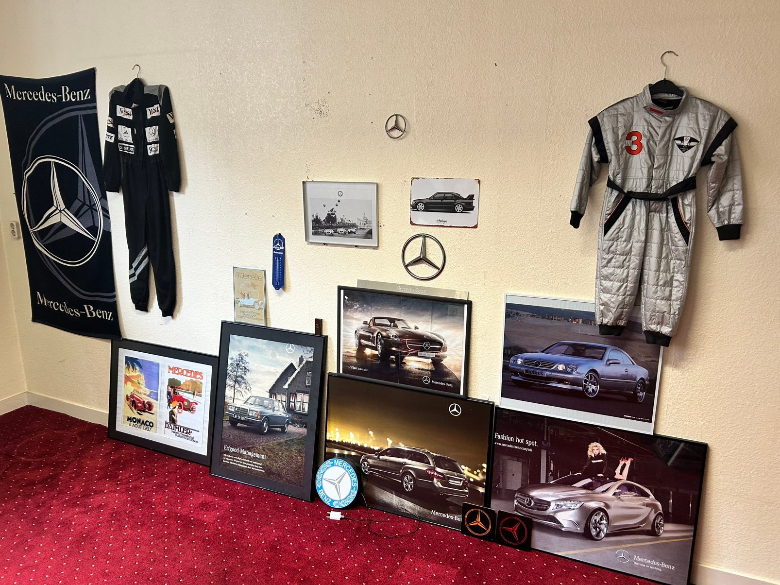 Mercedes-benz accesoires, schilderijen, merchandise, Ophalen, Zo goed als nieuw, Auto's