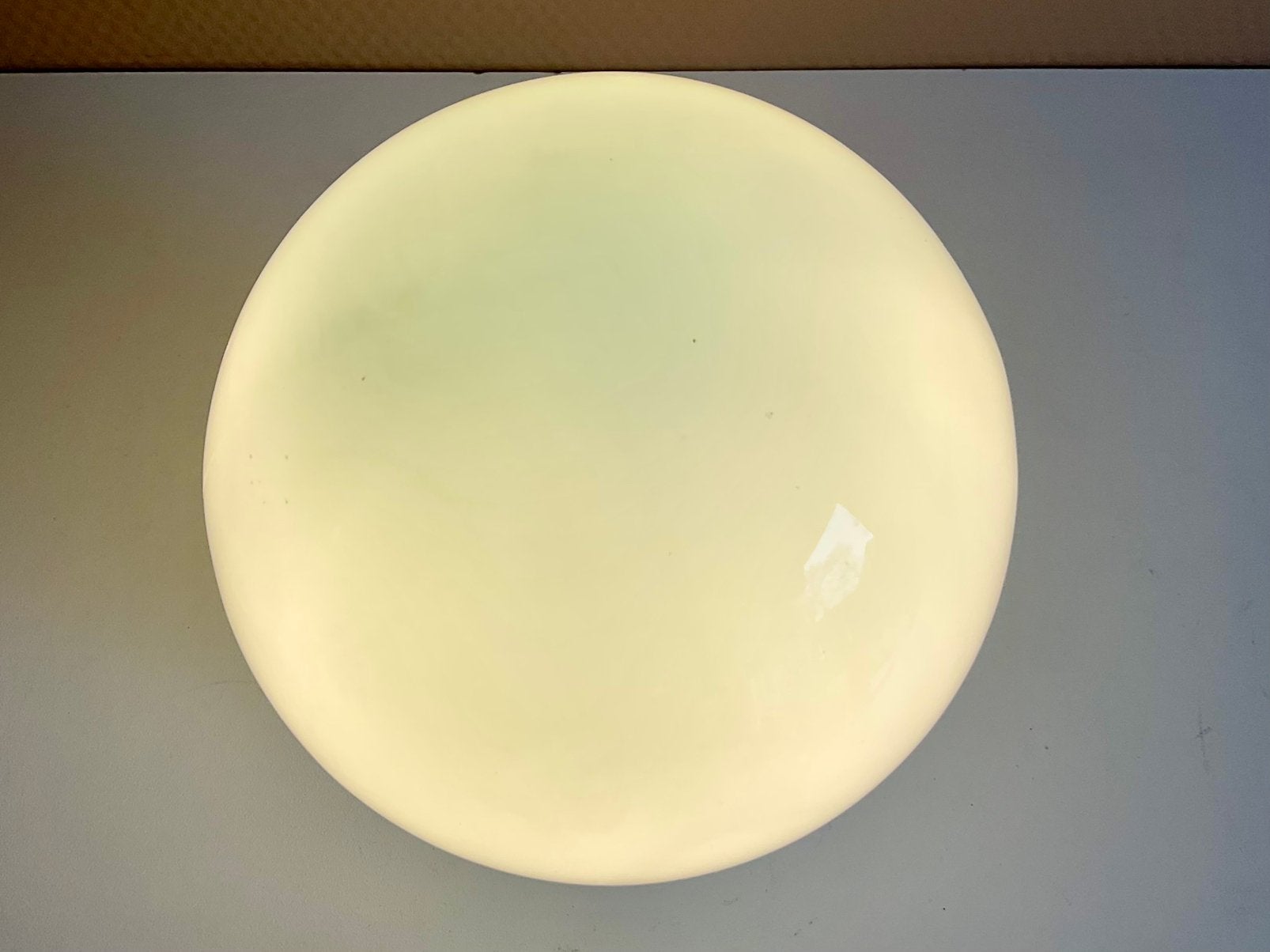 Vintage plafonnière Thabur Bol groen van kleur, Huis en Inrichting, Gebruikt, Glas, Plafondlamp, Thabur
