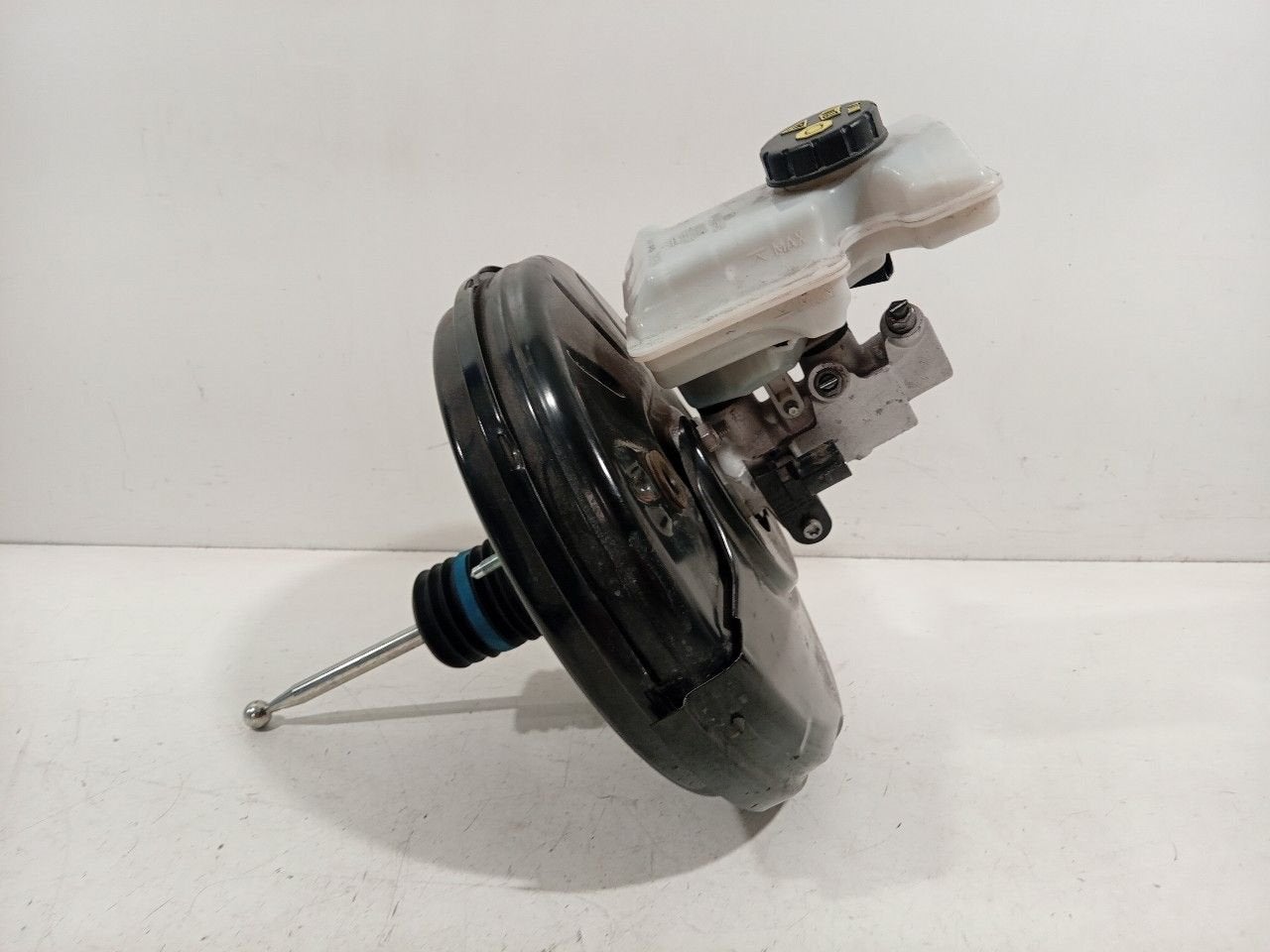 Rembekrachtiger Volkswagen Golf, Auto-onderdelen, Onderdelen@venauto.nl, Van der Ven Autorecycling B.V., Gebruikt, Ettenseweg 76, 4706 PB Roosendaal, The Netherlands