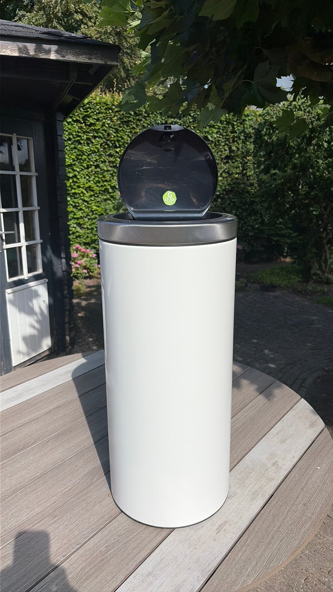 Brabantia 23-30L prullenbak wit, Huis en Inrichting, Woonaccessoires | Prullenbakken, Ophalen, Zo goed als nieuw