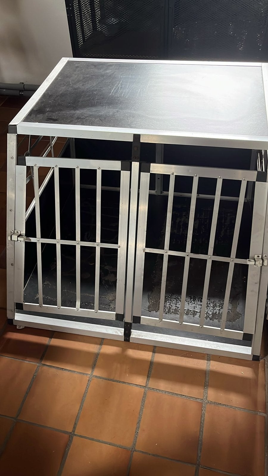 Honden bench, Dieren en Toebehoren, Hondenhokken, Ophalen, Gebruikt, 65 tot 100 cm, Hondenhok