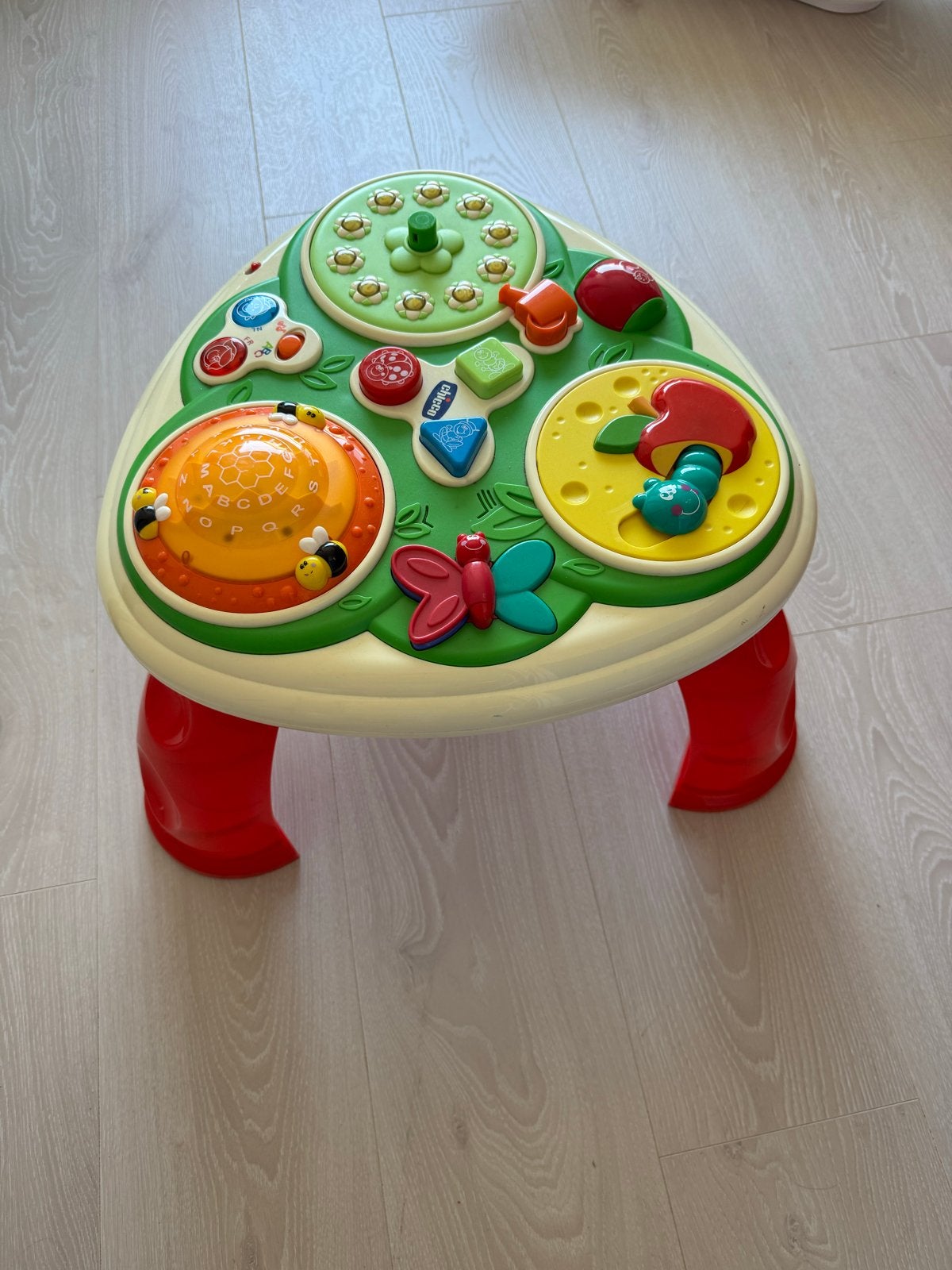 Chicco Activiteiten Tafel met Geluid - Poten Afneembaar, Ophalen, Gebruikt, Overige typen, Met geluid