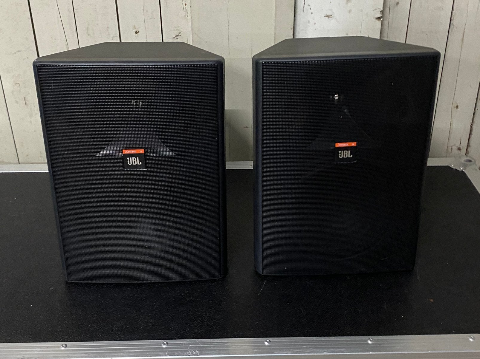 Set JBL control 28 club/dj/mancave/overkapping speakers, 150 watt of meer, Gebruikt, JBL, Party speaker