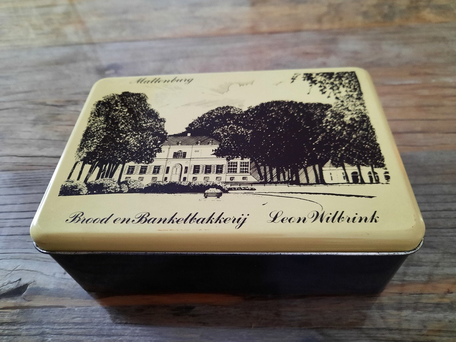 Blik Mattenburg, Ophalen of Verzenden, Gebruikt, Koek(jes), Overige merken