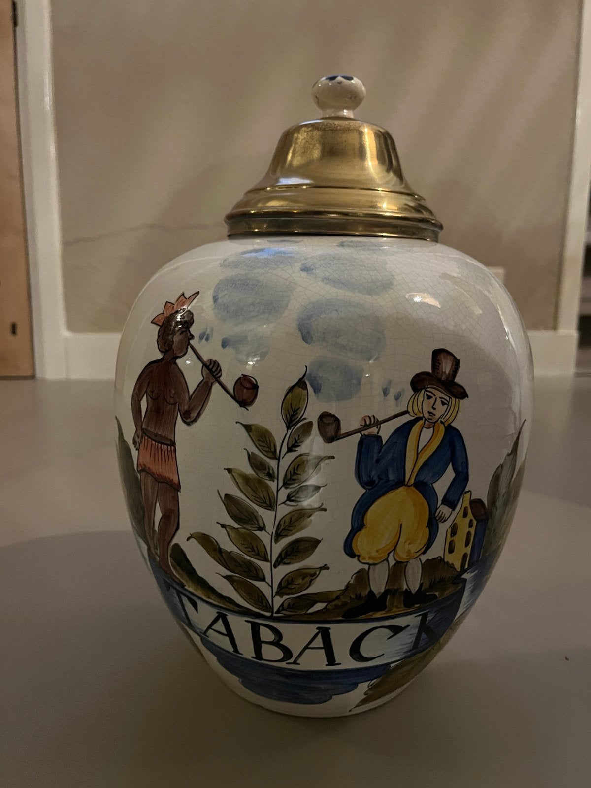 Bassano Vaas, Overige materialen, Ophalen, Zo goed als nieuw, Met deksel
