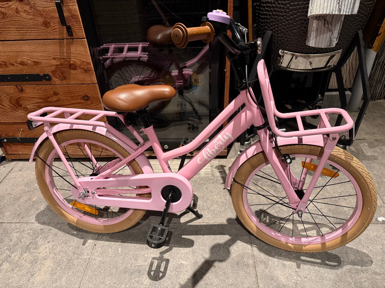 Liberty kinderfiets roze 18 inch, Ophalen, Gebruikt, Terugtraprem, 16 tot 20 inch