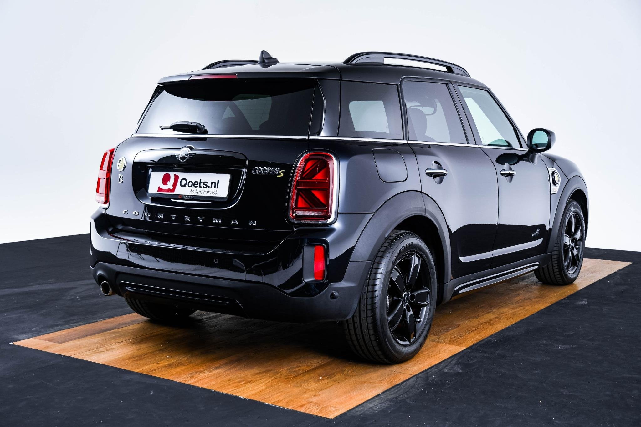 MINI Countryman Cooper S E ALL4 Active Cruise Control - Visi, Auto's, Automaat, Dealer onderhouden, Stof, Gebruikt