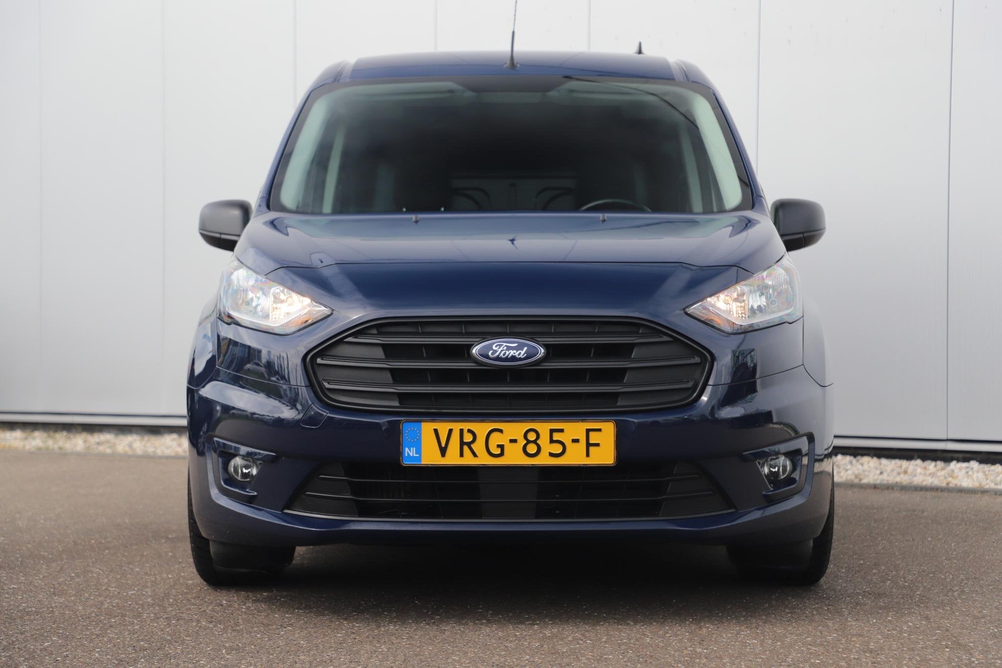 Ford Transit Connect 1.5 EcoBlue L1 Automaat Hondenauto Vent, 1350 kg, Gebruikt, Euro 6, 4 cilinders