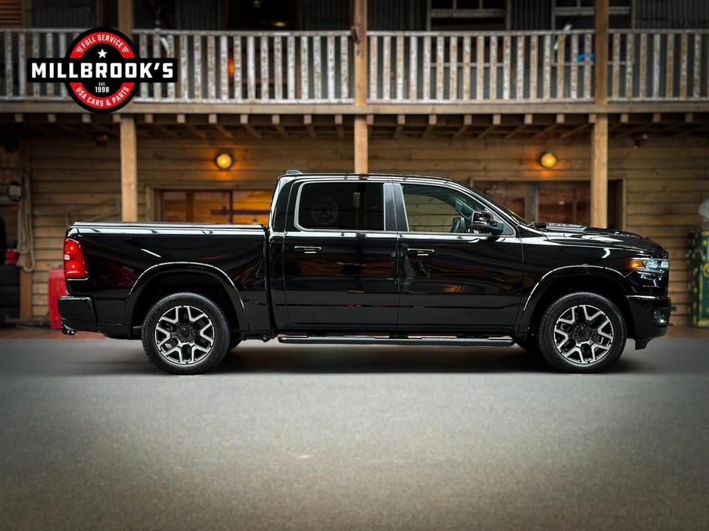 Dodge Ram 1500 Laramie Sport | BPM VRIJ | Zakekelijke Lease, Automaat, 4 stoelen, Zwart, Leder
