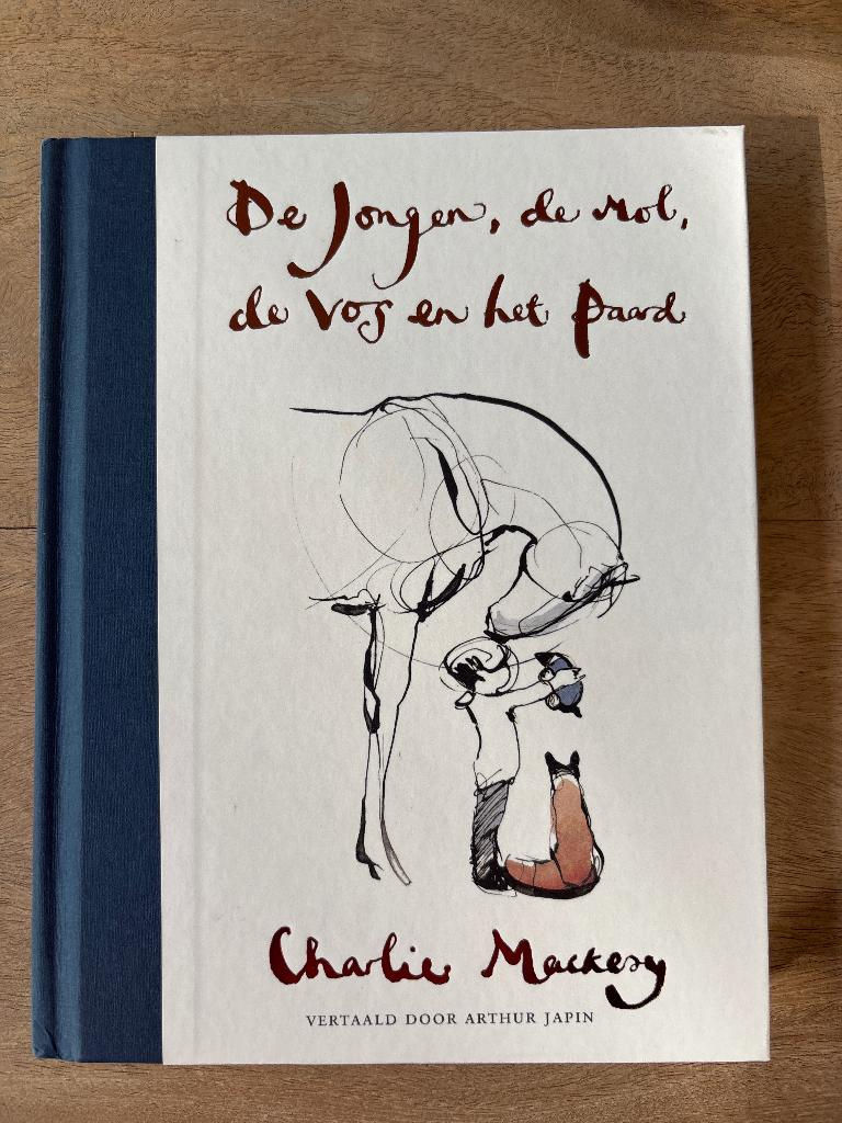 Charlie Mackesy - De jongen, de mol, de vos en het paard, Boeken, Ophalen of Verzenden, Zo goed als nieuw, Charlie Mackesy