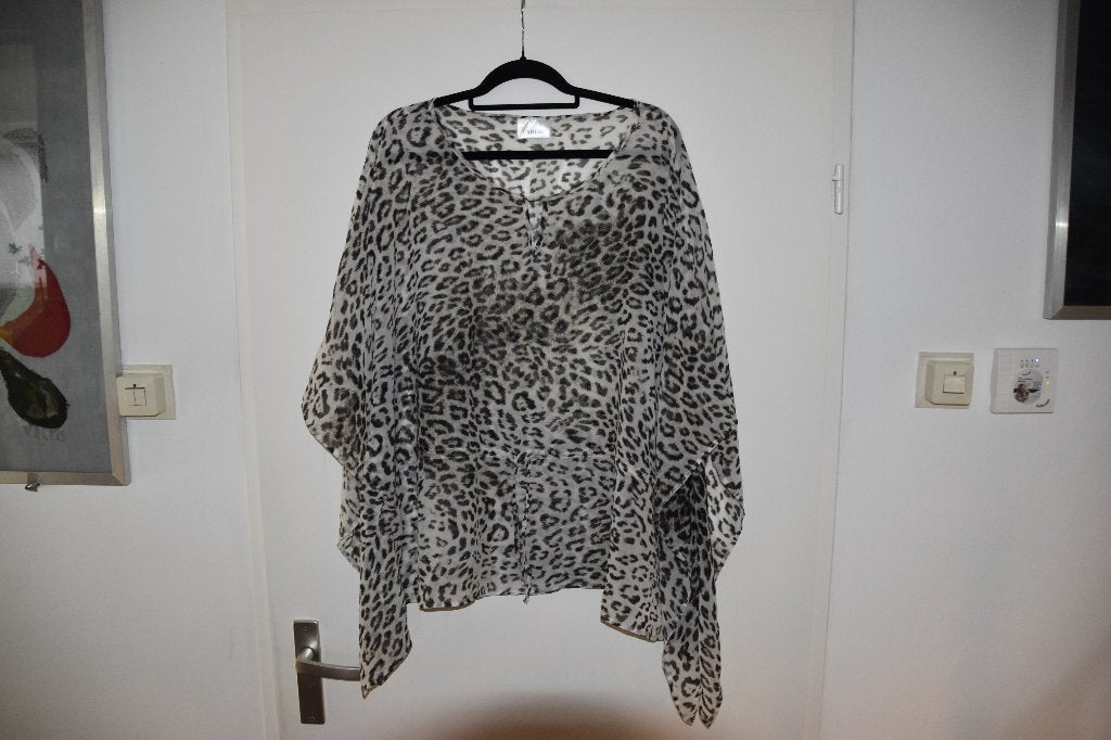 mooie nieuwe voile blouse maat 50 Canda, Kleding | Dames, Meerkleurig, Blouse of Tuniek, Ophalen of Verzenden, Zo goed als nieuw