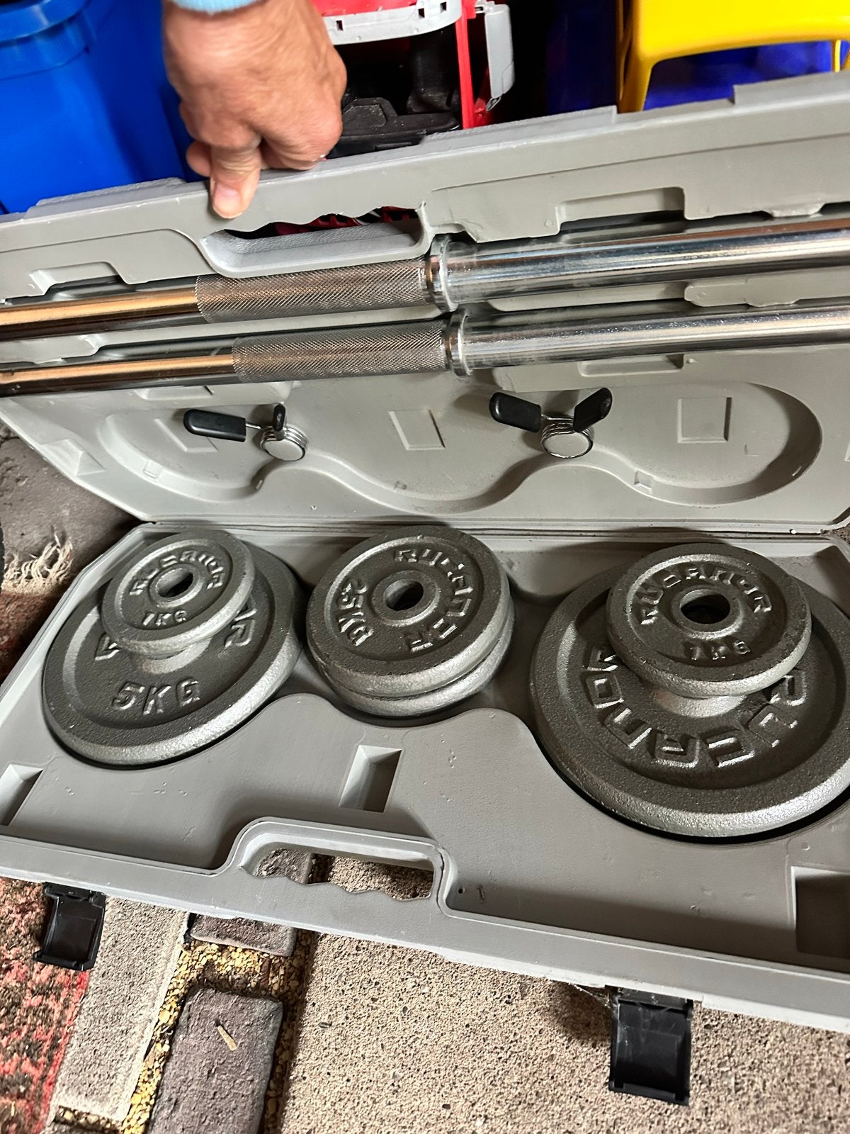 Dumbbell set met gewichten in handige koffer, Ophalen, Zo goed als nieuw, Armen, Halterset