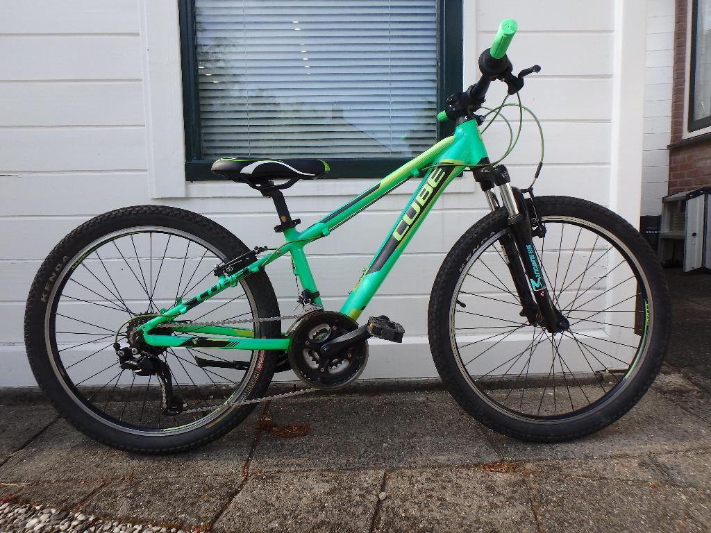 Cube 240 Race - Frame-maat = 32.5 cm, Fietsen en Brommers, Fietsen | Mountainbikes en ATB, Gebruikt, Overige merken, Minder dan 45 cm
