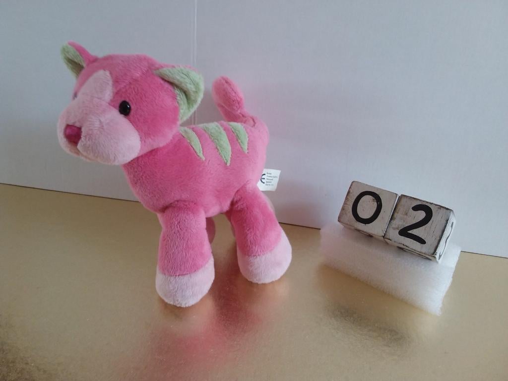 Kruitvat evora poes roze met groene details knuffel, Kinderen en Baby's, Ophalen, Zo goed als nieuw