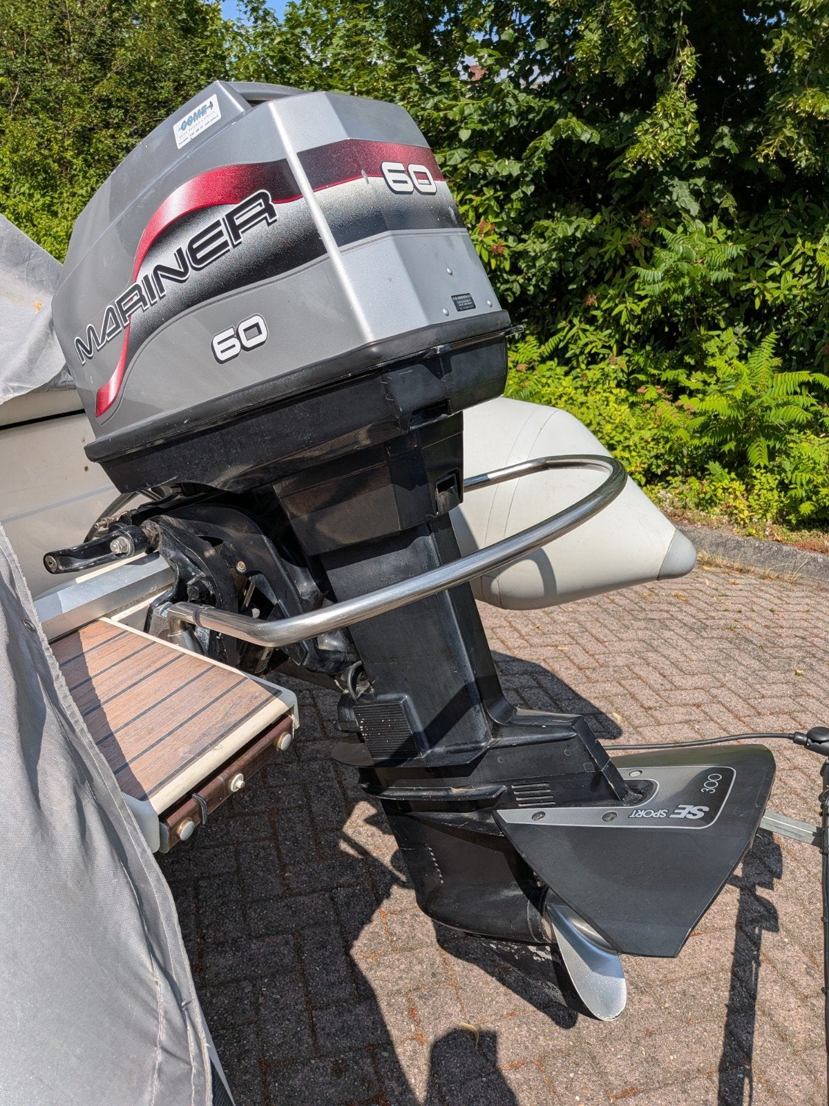 Mariner 60 PK 3-cilinder 2-takt Langstaart met Power Trim, Ophalen, Gebruikt, Elektrische start, 30 pk of meer
