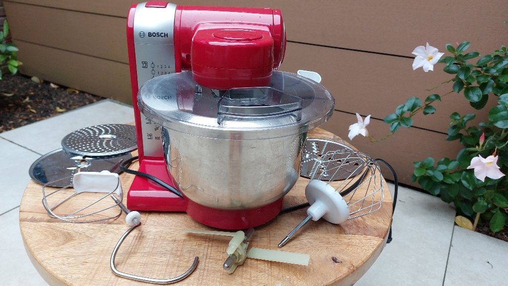 Bosch MUM48R1, kleur Rood, Ophalen of Verzenden, Zo goed als nieuw, Vaatwasserbestendig, 3 snelheden of meer