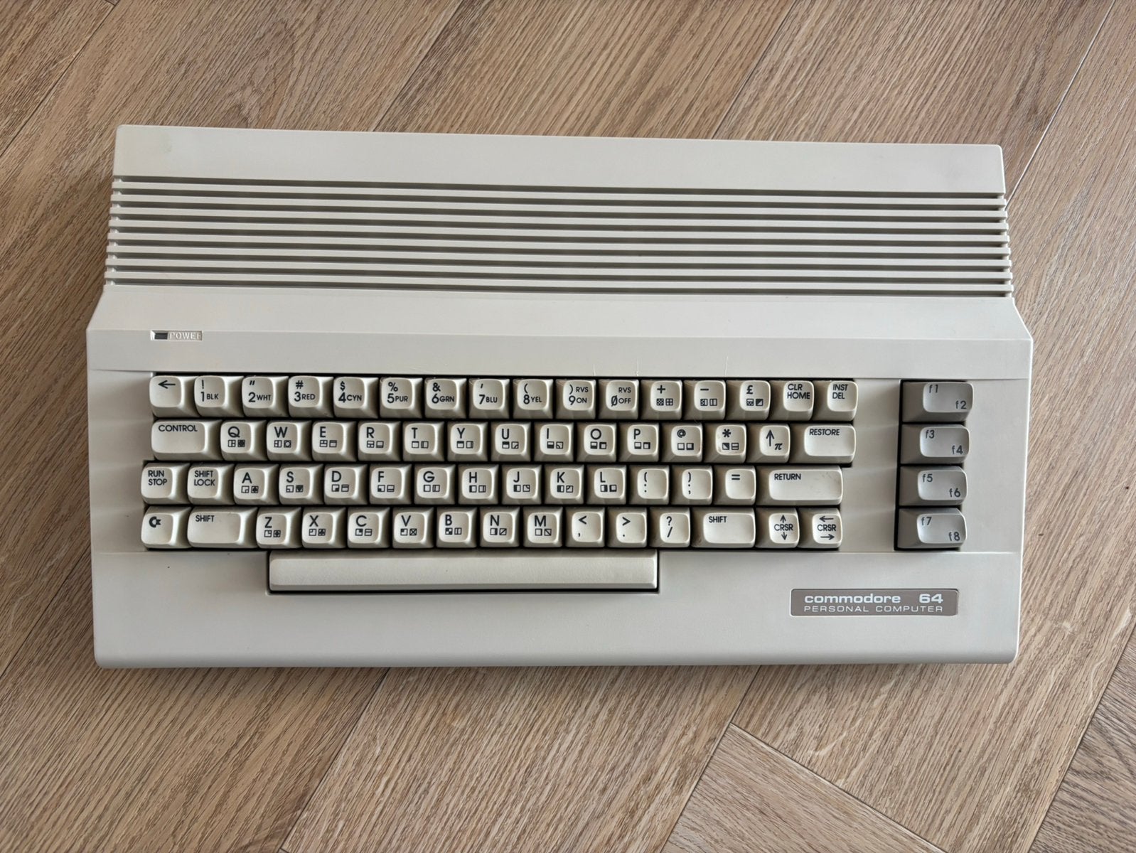Creeer je eigen nette commodore 64c set met bijv sd2iec, Computers en Software, Vintage Computers, Ophalen of Verzenden