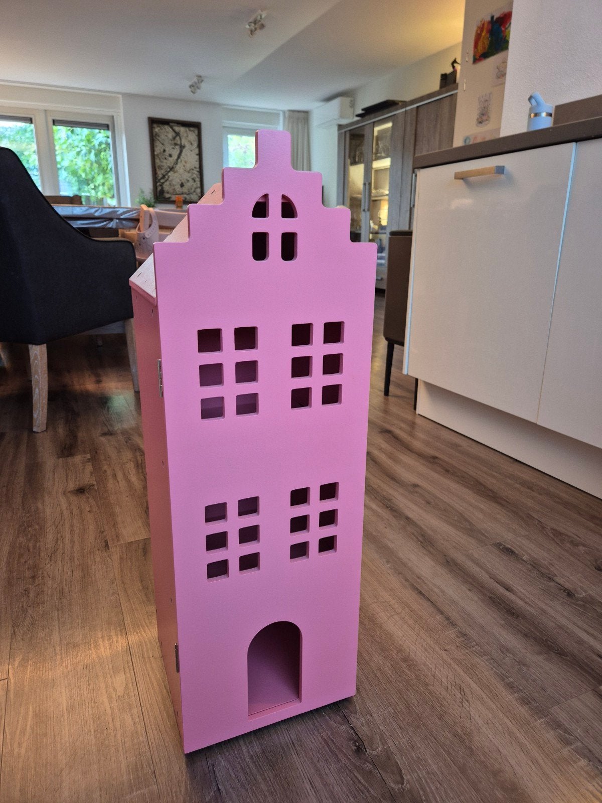 Roze grachtenpand kastje - schoenenkastje/muizenhuis, Ophalen, Zo goed als nieuw, Kast