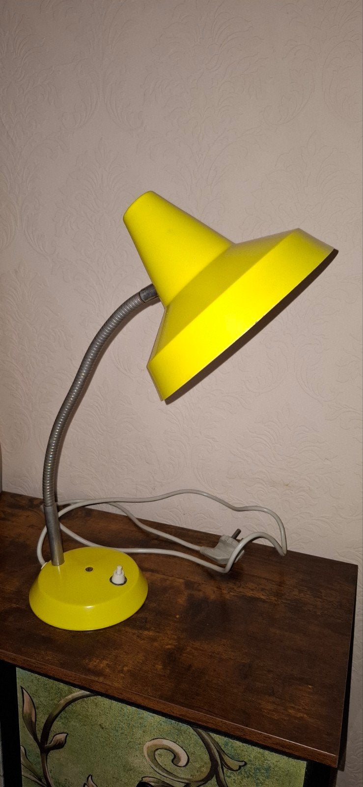 Mooie gele bureau/tafel lamp hala zeist, Huis en Inrichting, Ophalen of Verzenden