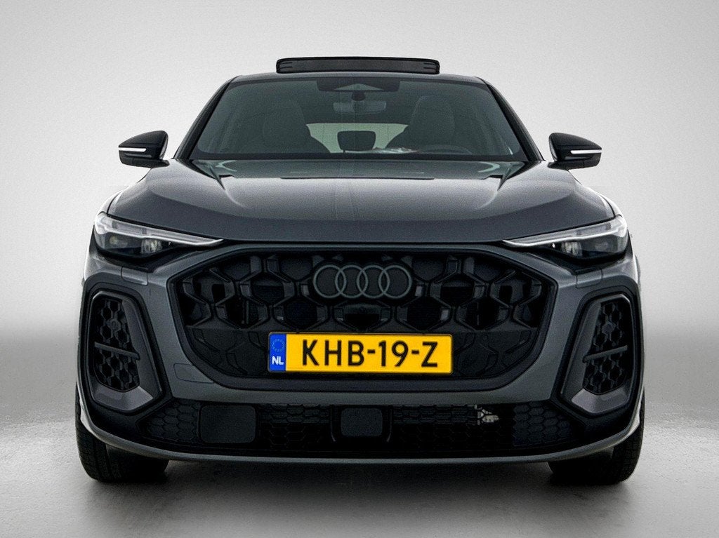 Audi Q5 Sportback 2.0 TFSI e-hybrid quattro S edition Compet, Auto's, Audi, 12 maanden, Stof, 4 cilinders, 150 min
