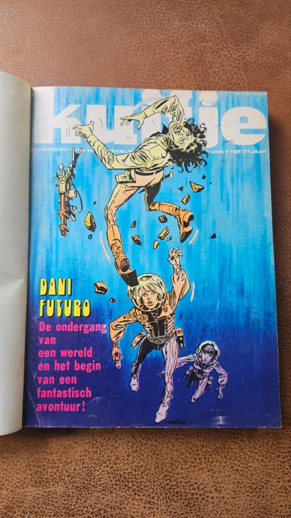 Kuifje Verzamelband 1975 | Mooie staat, Meerdere comics, Ophalen of Verzenden, Gelezen, Europa