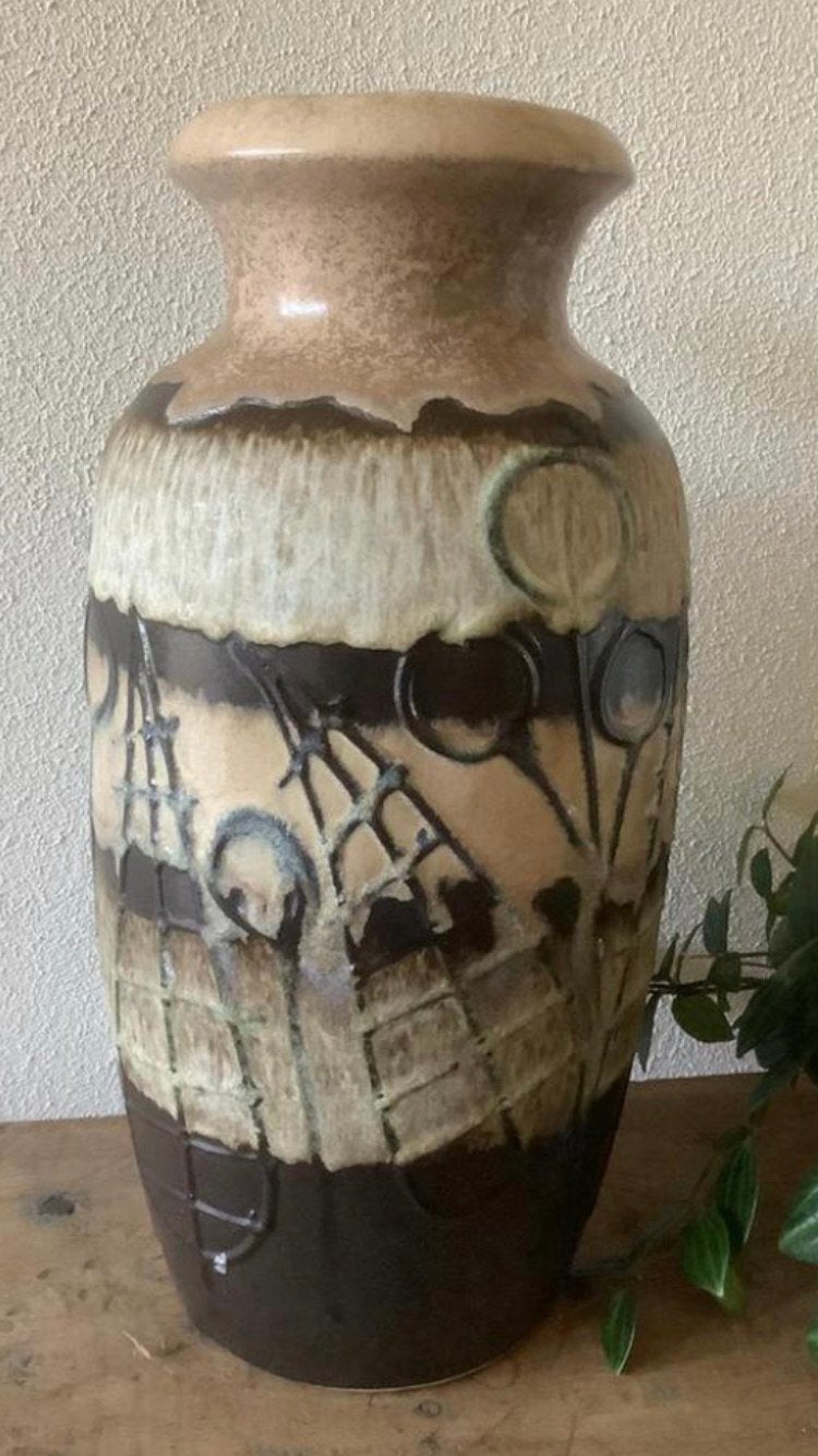 Grote West Germany vaas met reliëf, Ophalen of Verzenden
