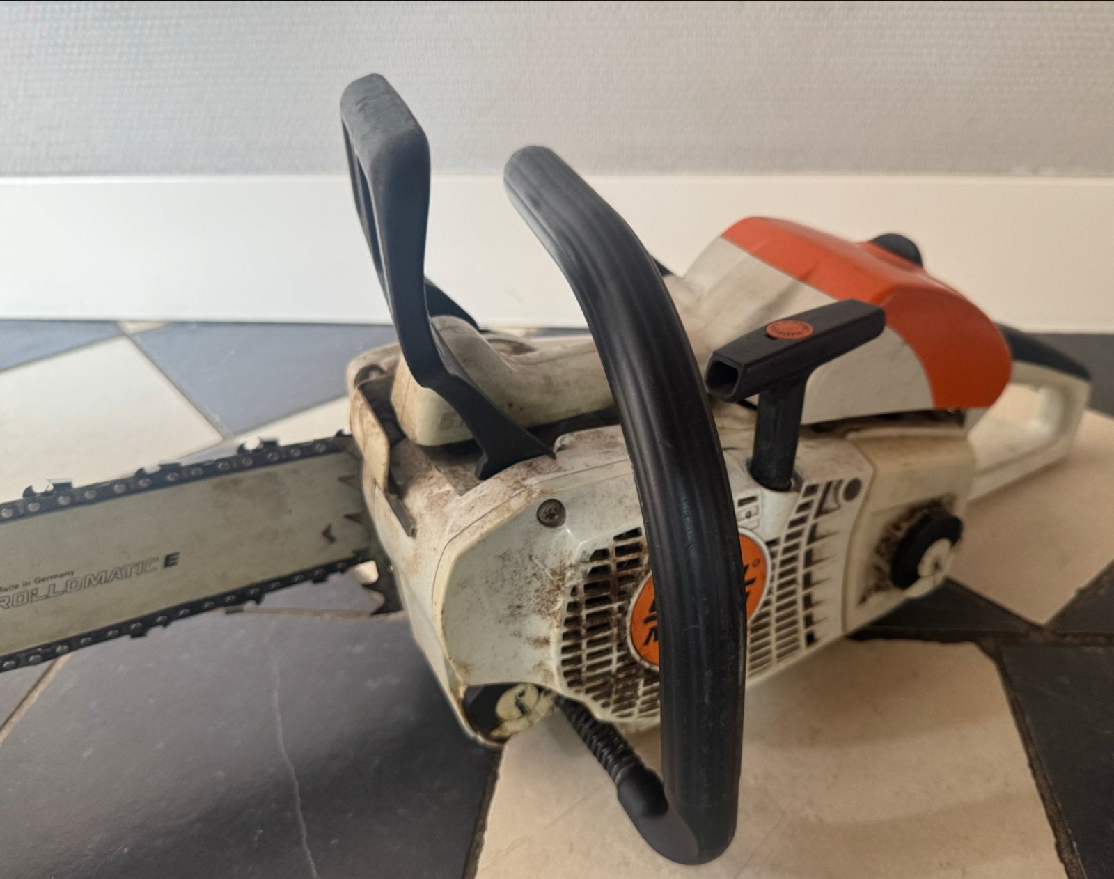 Stihl MS 201 C Kettingzaag - Krachtig en Compact, Ophalen, Gebruikt, Boomzaag
