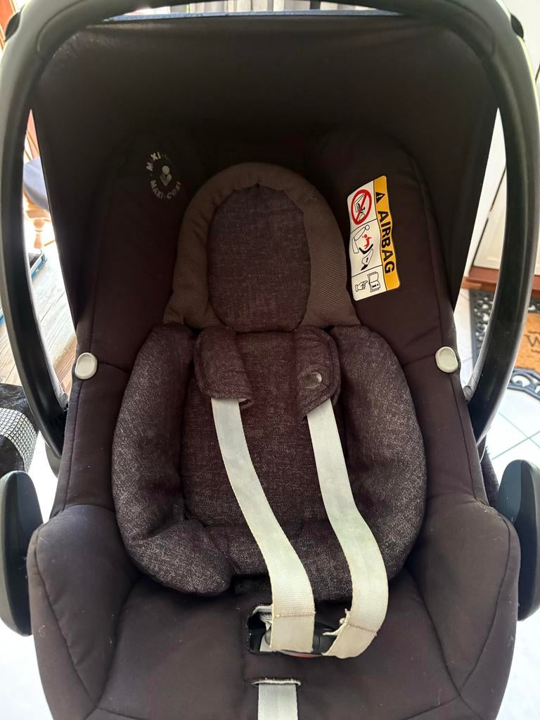 Maxi Cosi Rock met FamilyFix 2 base - Goede conditie, Ophalen, Zo goed als nieuw, Isofix, 0 t/m 13 kg