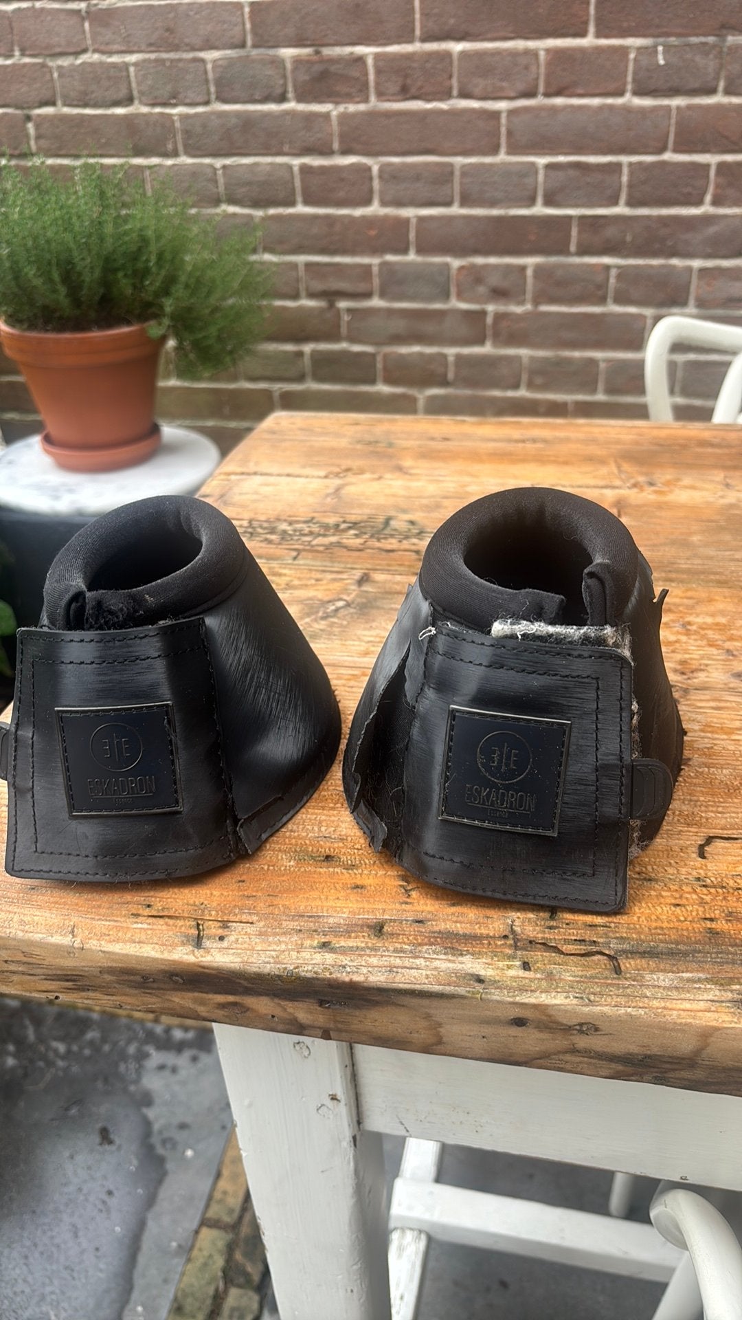 Springschoenen Eskadron zwart 1 is beschadigd., Ophalen of Verzenden, Gebruikt