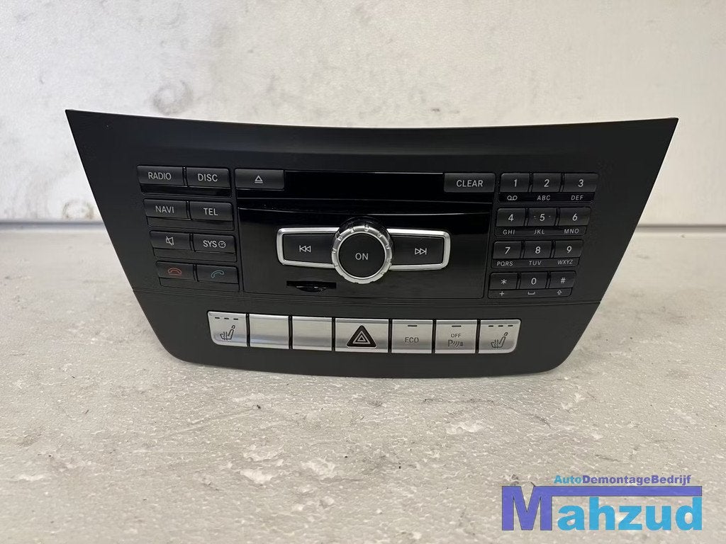 MERCEDES C-KLASSE W204 Navigatie radio middenconsole 2010-20, Auto-onderdelen, Dashboard en Schakelaars, Mercedes-Benz, Gebruikt